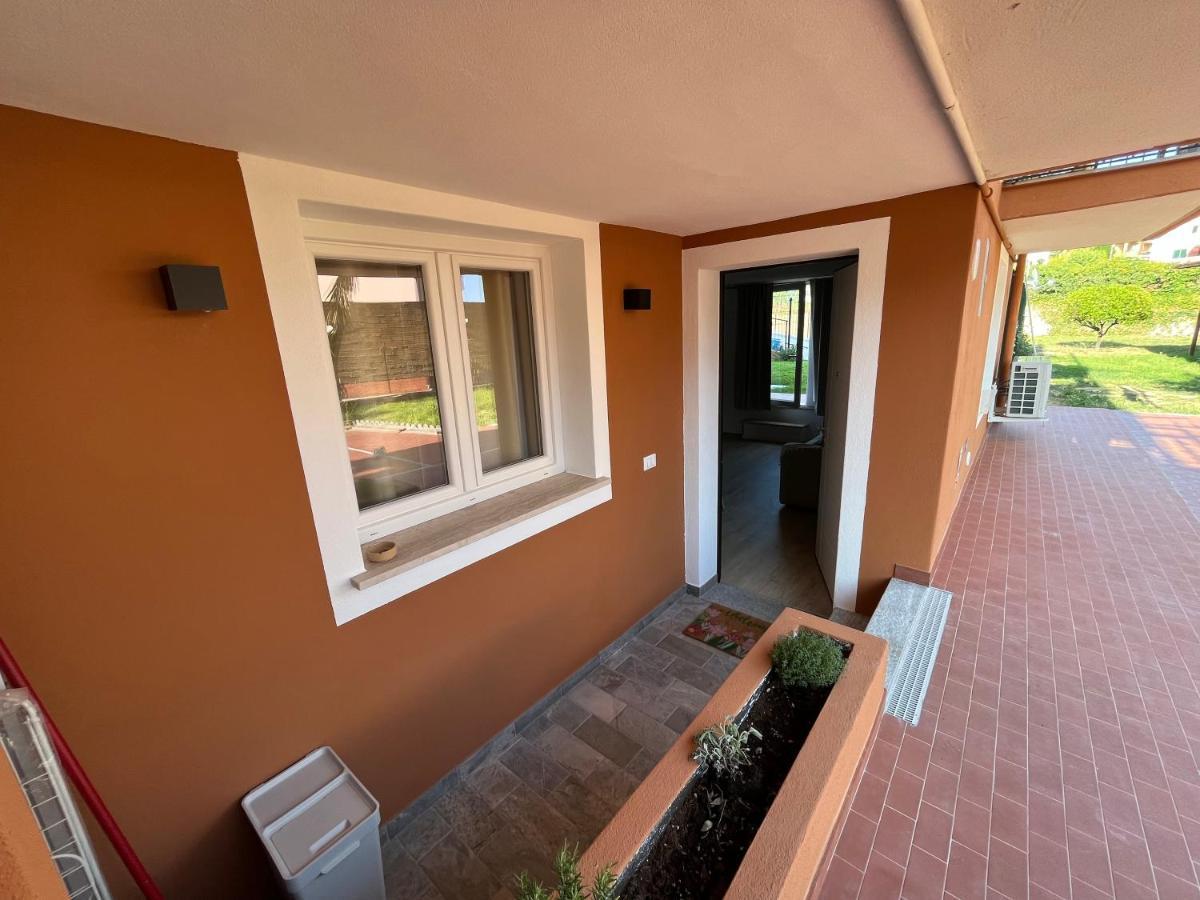 La Casa Del Gallo Pietra Ligure Ngoại thất bức ảnh